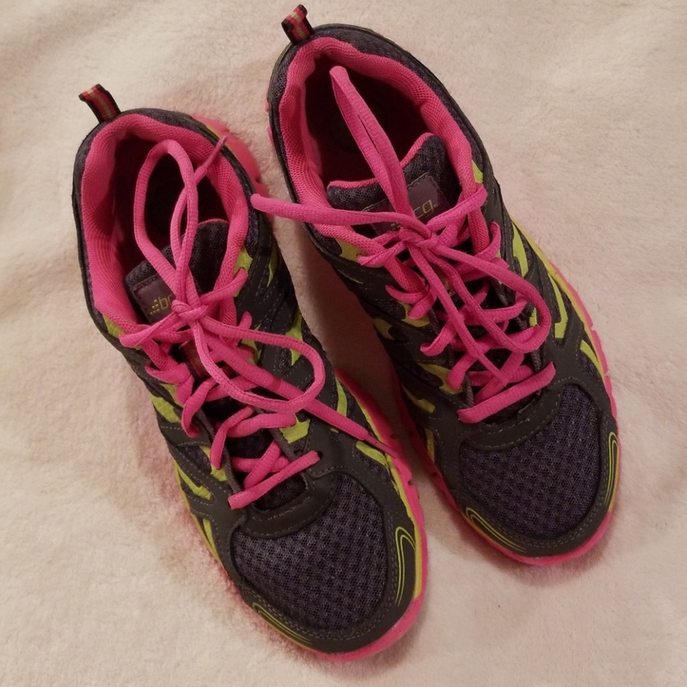 🆕 💕 BCG Athletic Shoes Women 7.5